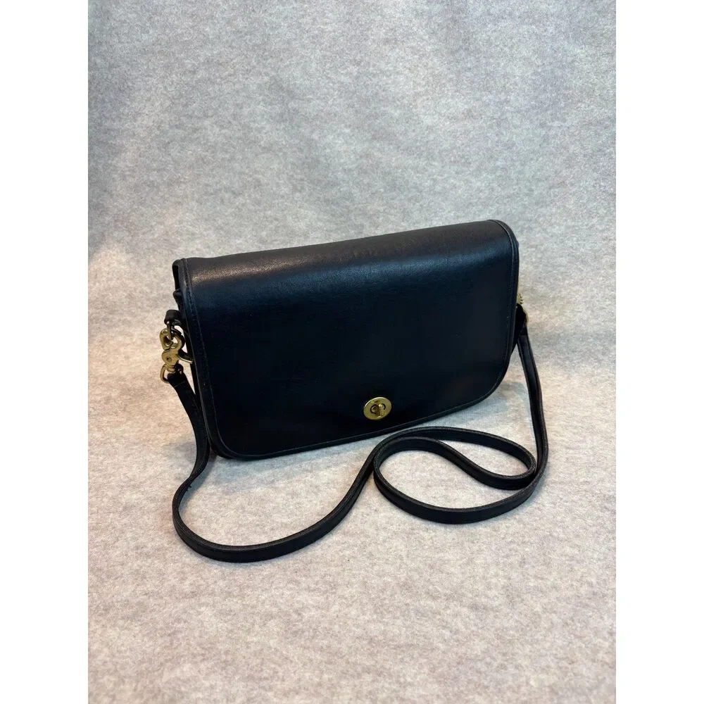 Vintage Pre-1994 Coach Black Leather Convertible Clutch